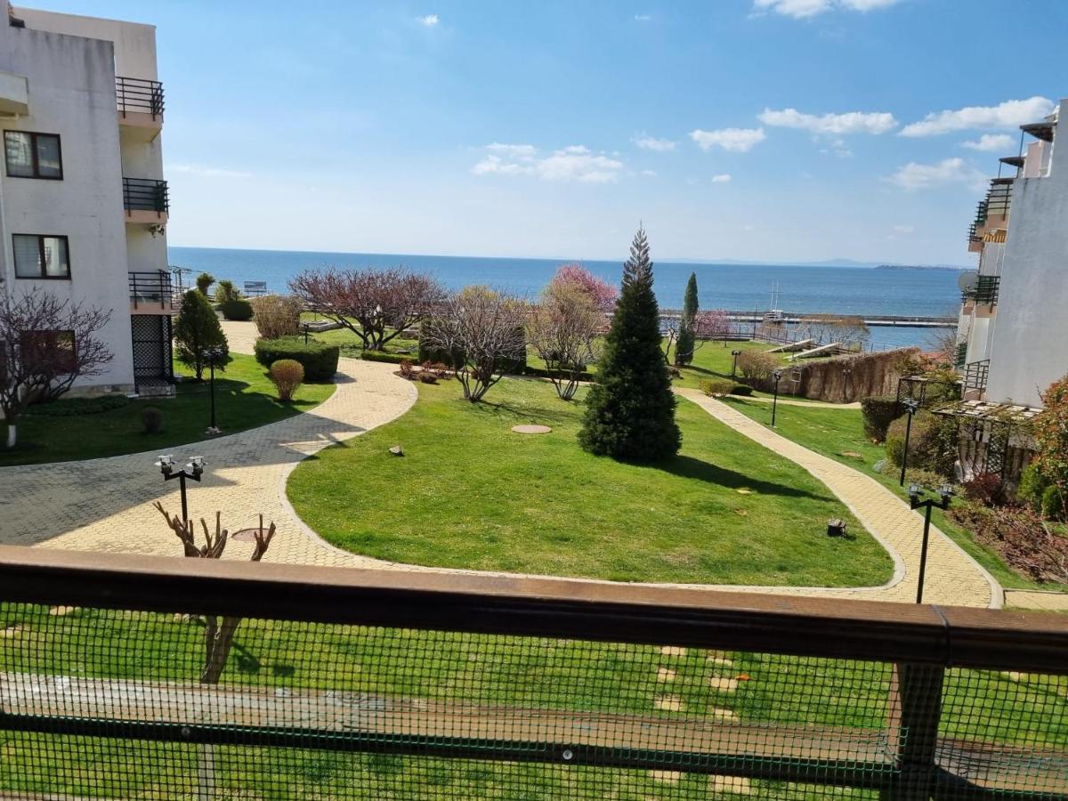 Luxsus Apartment Diamond Sveti Vlas Luaran gambar