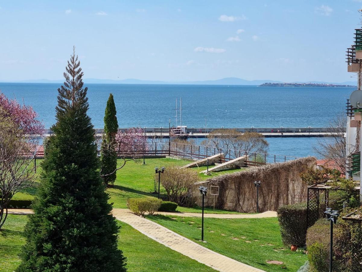 Luxsus Apartment Diamond Sveti Vlas Luaran gambar