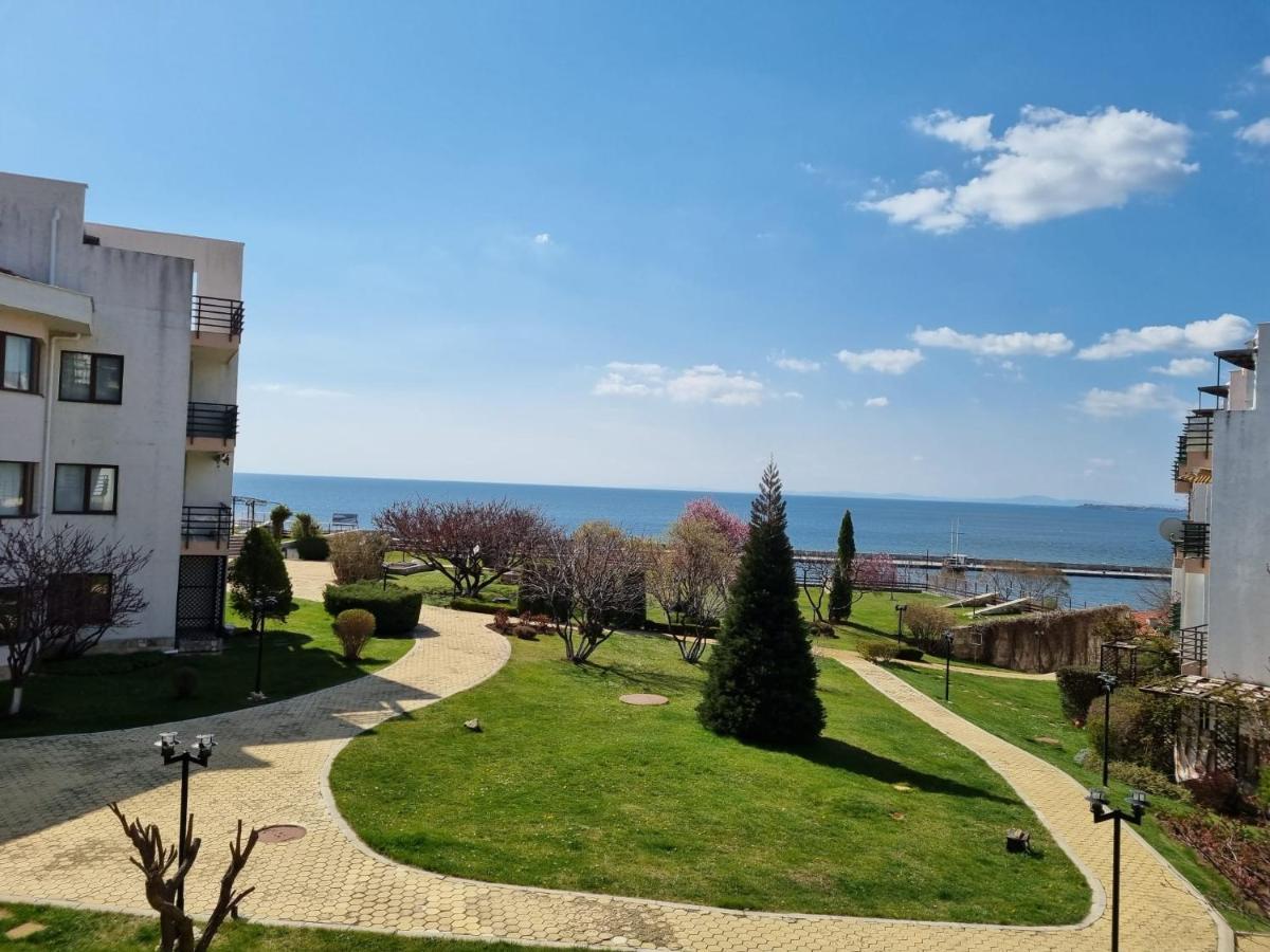 Luxsus Apartment Diamond Sveti Vlas Luaran gambar