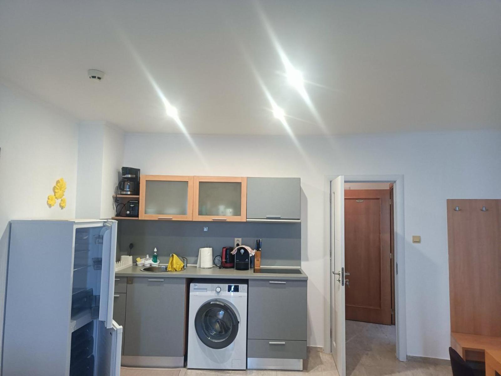 Luxsus Apartment Diamond Sveti Vlas Luaran gambar